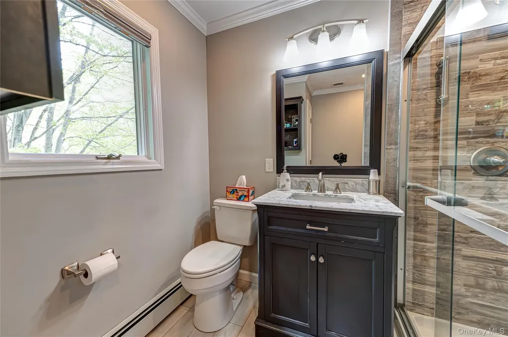 17 Lodge Lane Miller Place NY 11764