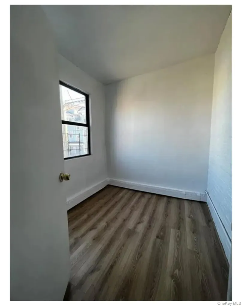 11 Lawrence Street Yonkers NY 10705