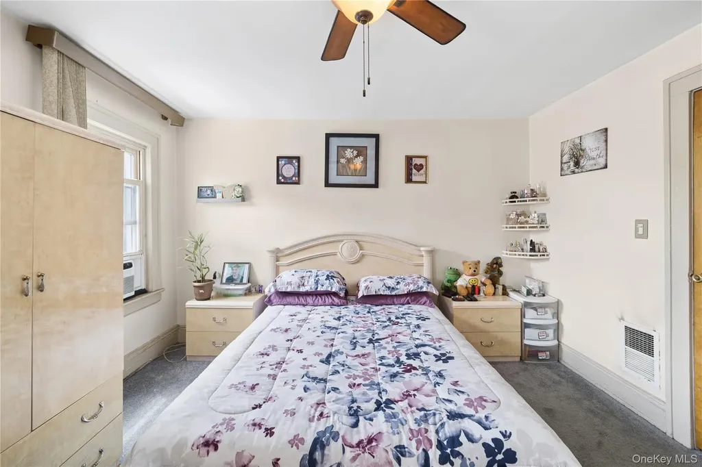 75-01 88th Street Glendale NY 11385