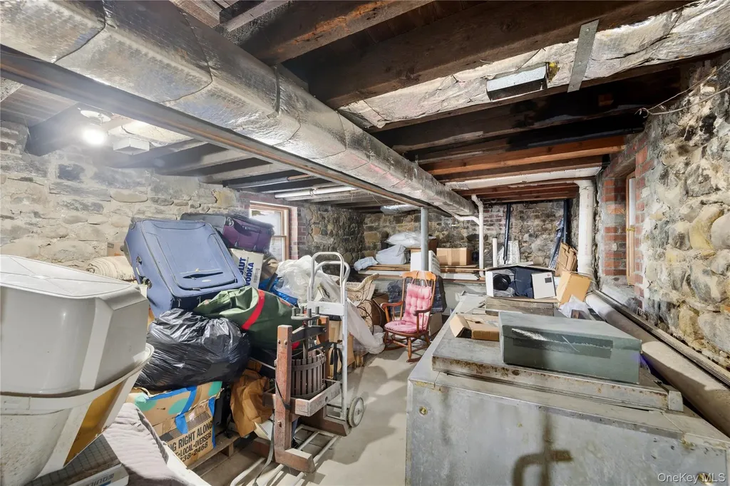 75-01 88th Street Glendale NY 11385