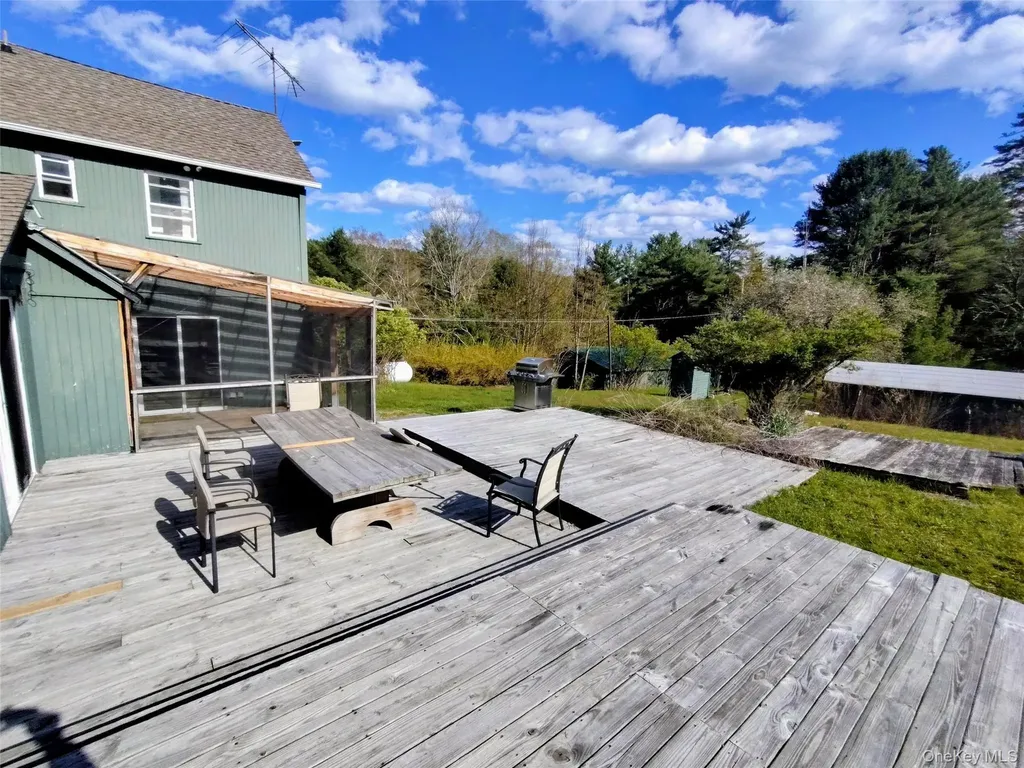 983 Plank Road Forestburgh NY 12777