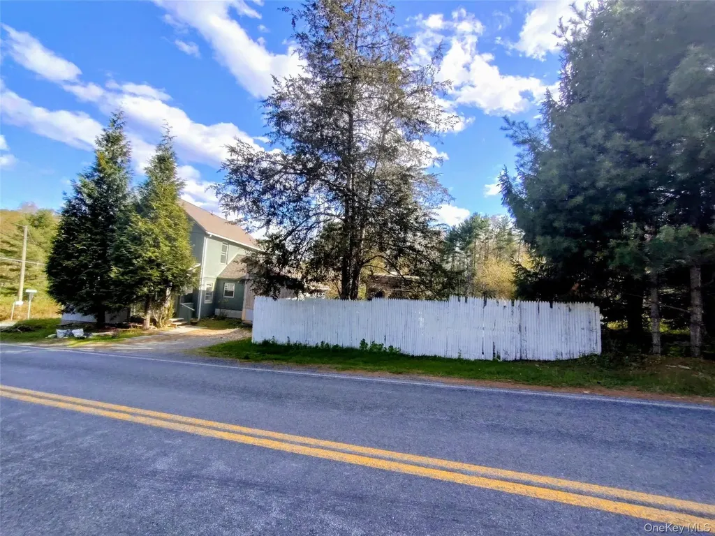 983 Plank Road Forestburgh NY 12777