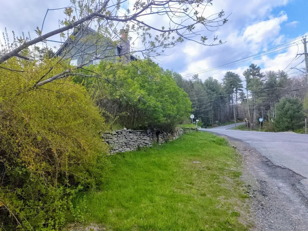 983 Plank Road Forestburgh NY 12777