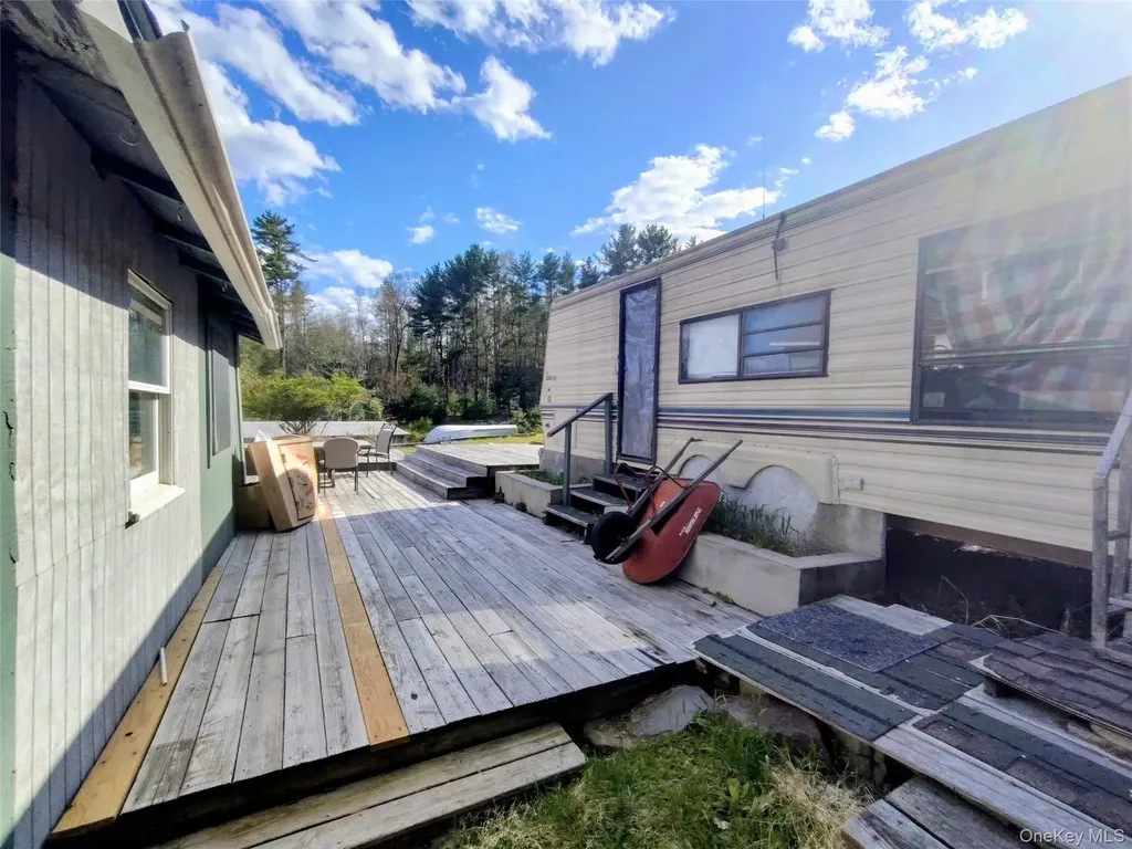 983 Plank Road Forestburgh NY 12777