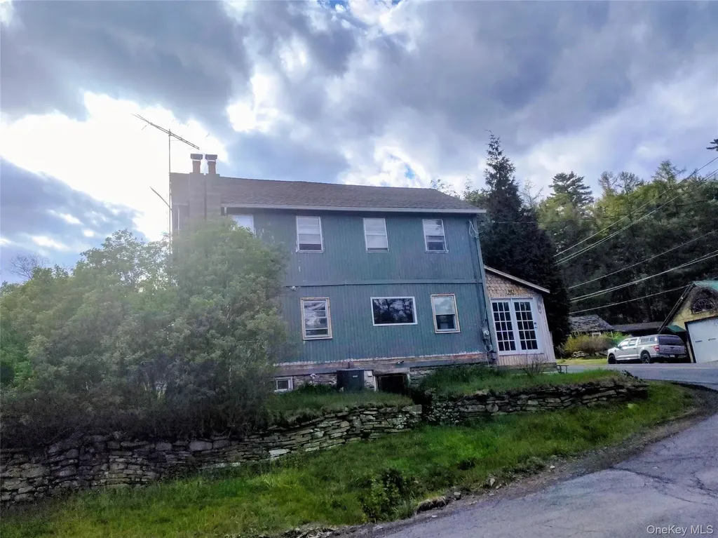 983 Plank Road Forestburgh NY 12777