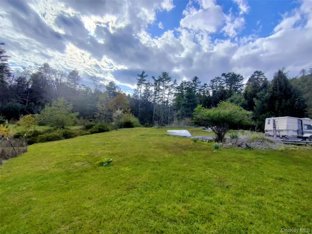 983 Plank Road Forestburgh NY 12777