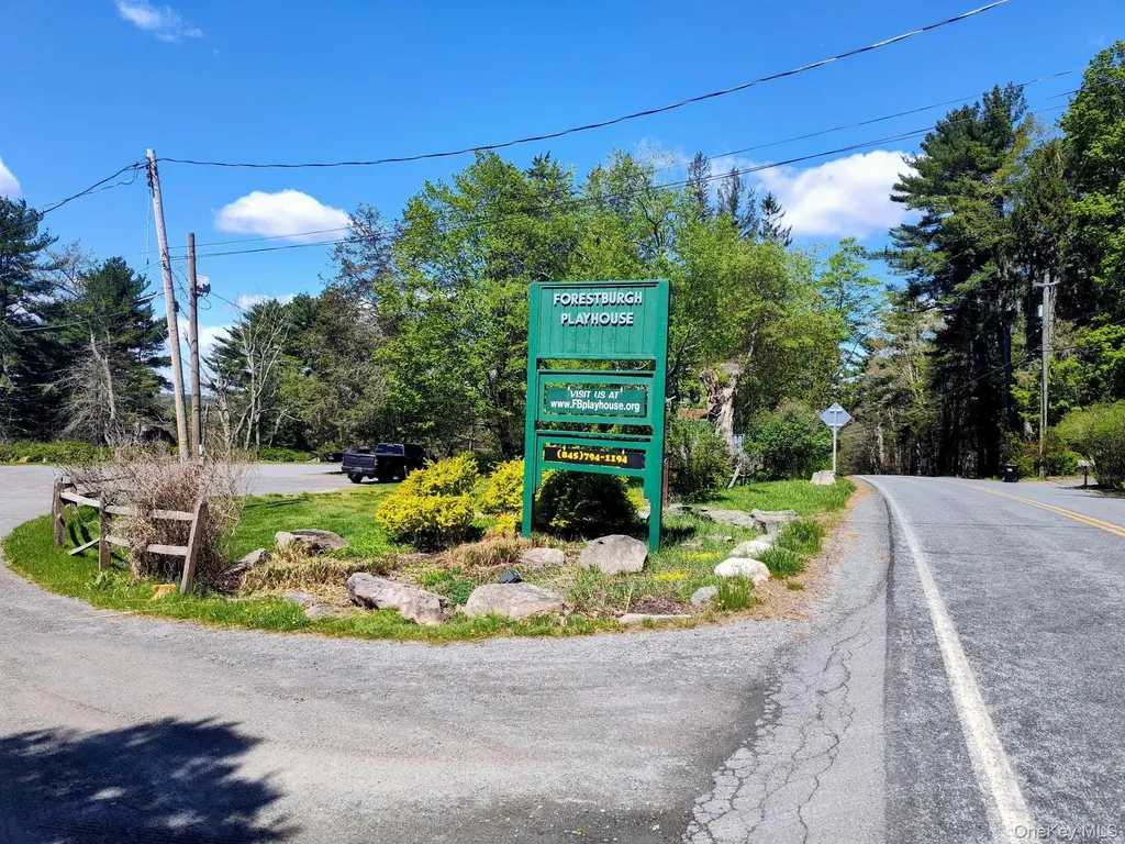 983 Plank Road Forestburgh NY 12777