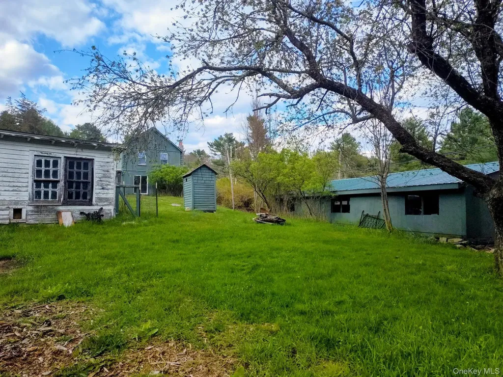 983 Plank Road Forestburgh NY 12777