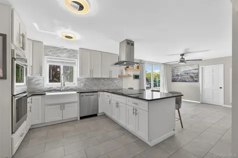 5 Arlington Court Montrose NY 10548