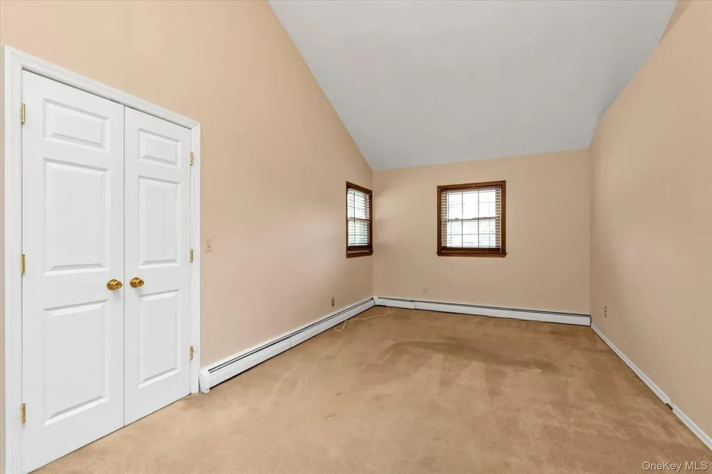 21 Beech Place Huntington NY 11743