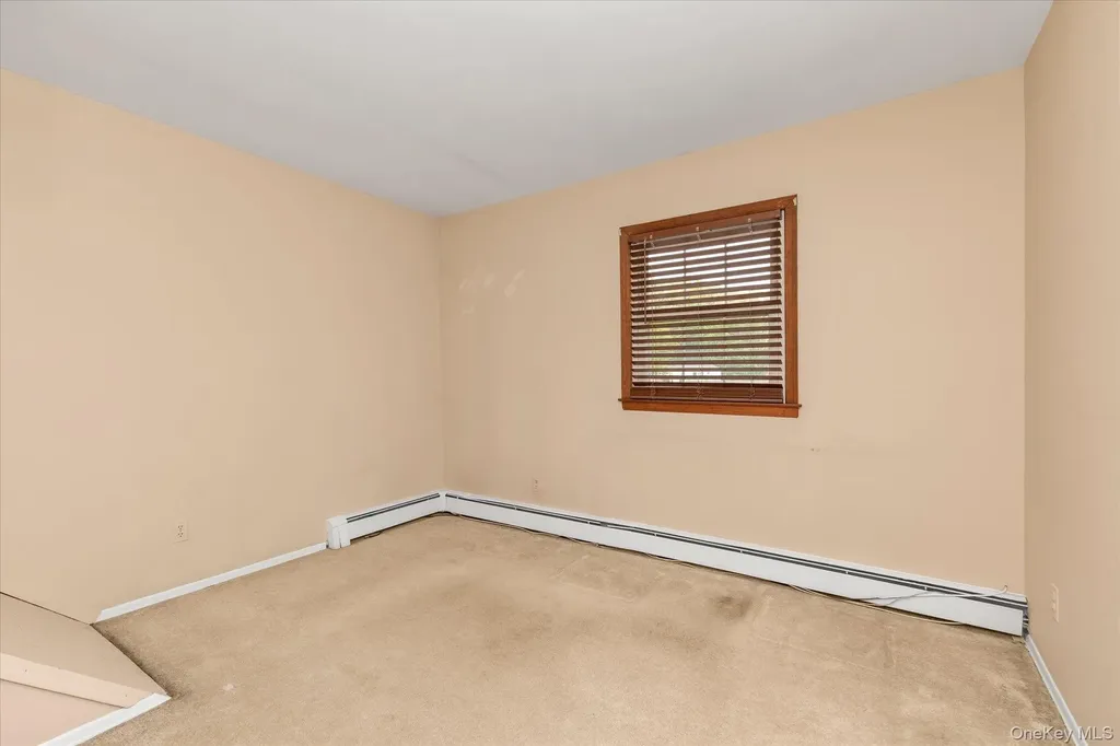 21 Beech Place Huntington NY 11743