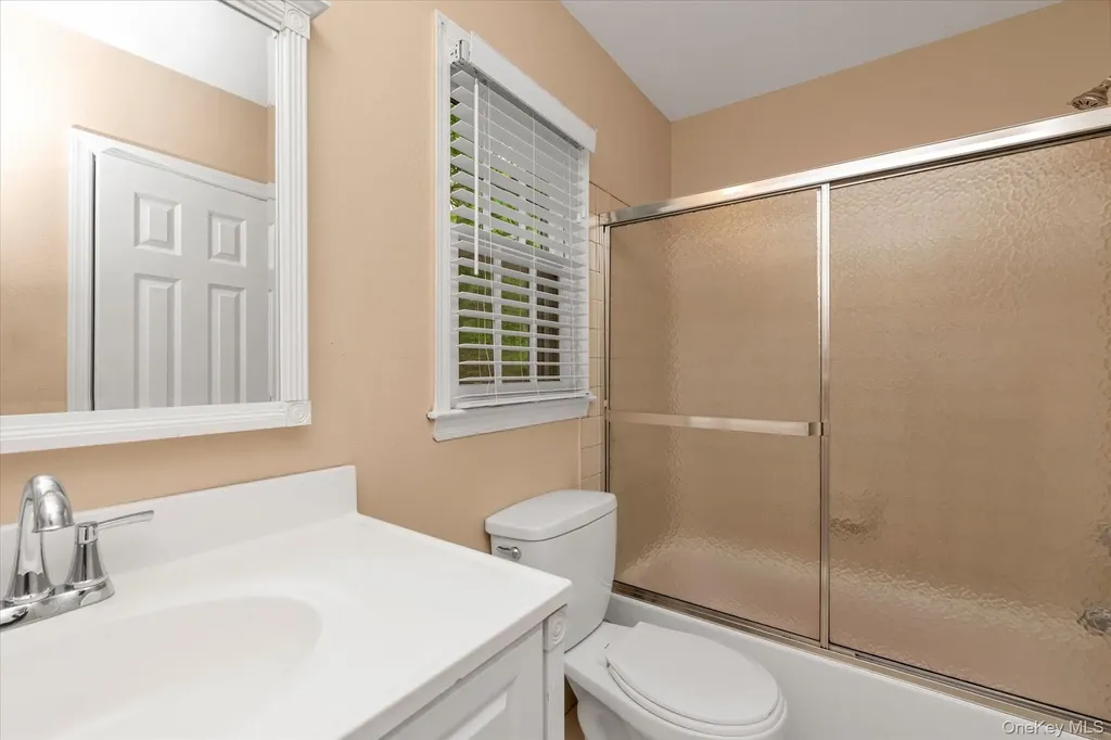 21 Beech Place Huntington NY 11743