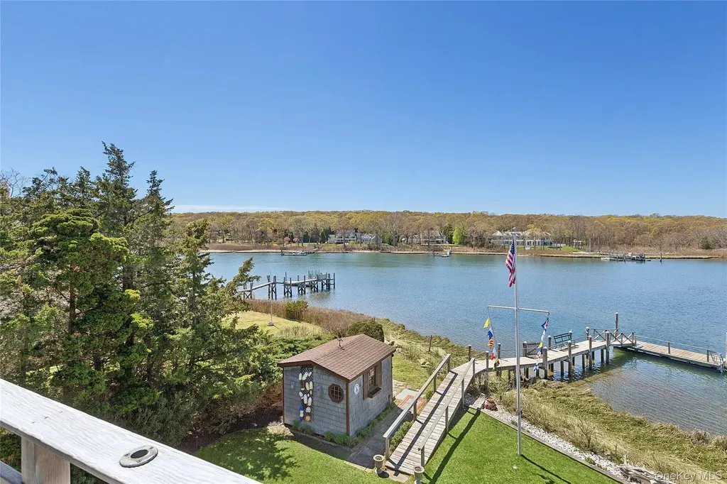 100 Crescent Street Sag Harbor NY 11963