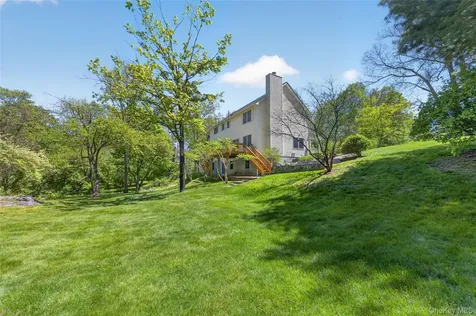 1484 Jacob Road Cortlandt Manor NY 10567