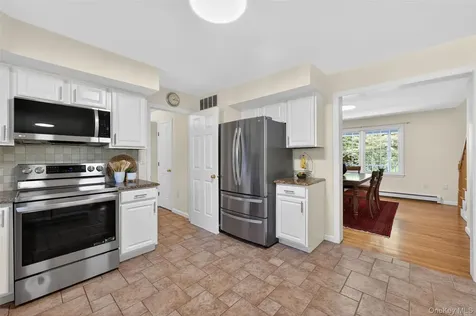 1484 Jacob Road Cortlandt Manor NY 10567