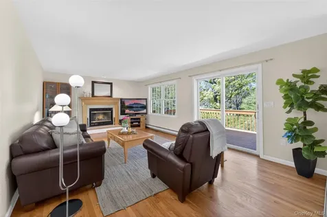 1484 Jacob Road Cortlandt Manor NY 10567