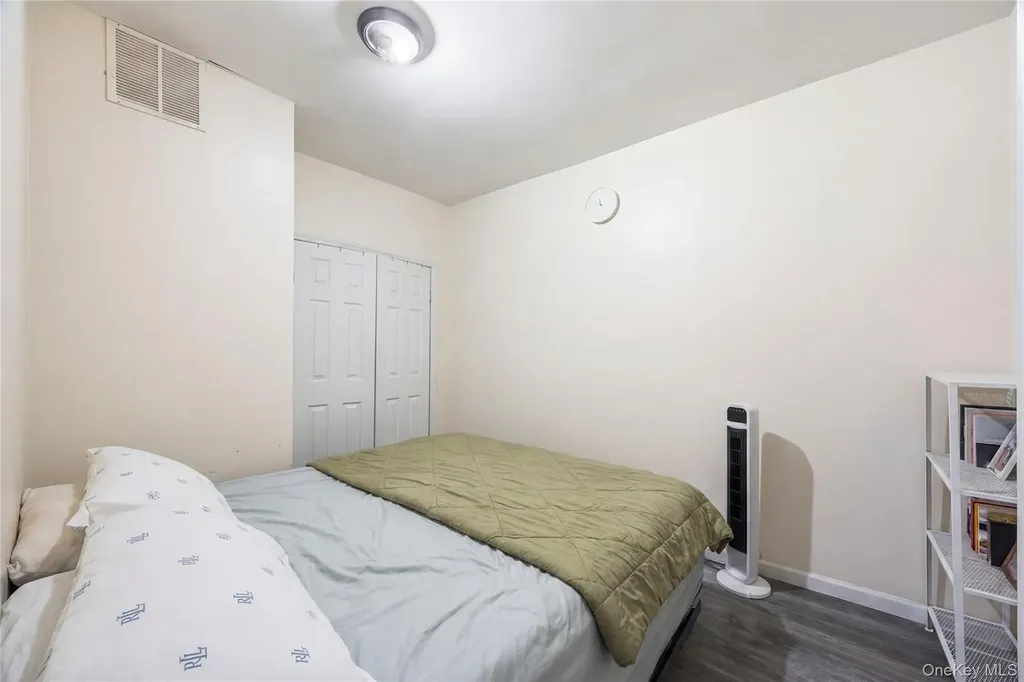 2412 Grand Avenue Bronx NY 10468
