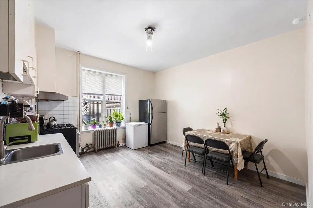 2412 Grand Avenue Bronx NY 10468