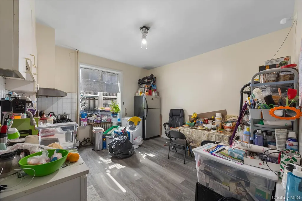 2412 Grand Avenue Bronx NY 10468