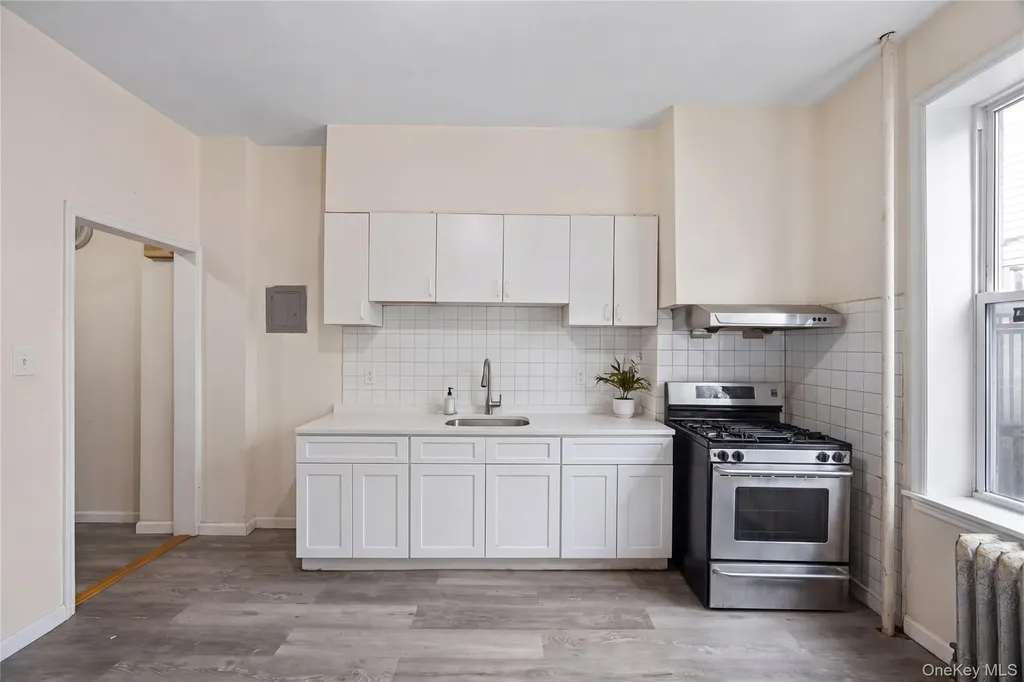 2412 Grand Avenue Bronx NY 10468