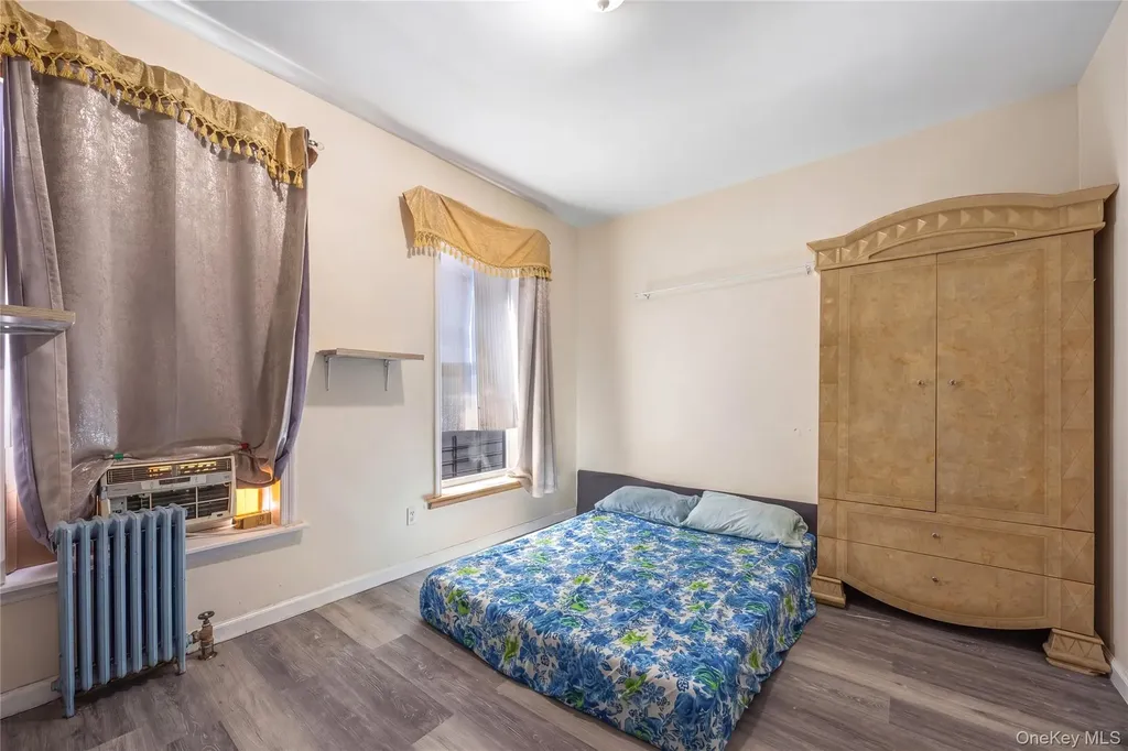 2412 Grand Avenue Bronx NY 10468