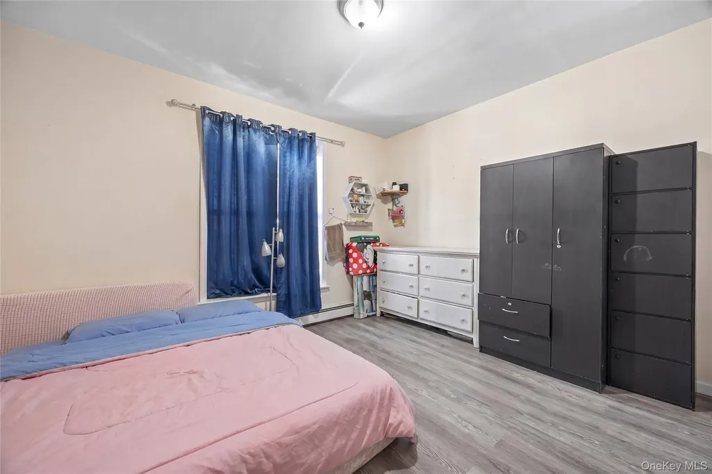 2412 Grand Avenue Bronx NY 10468
