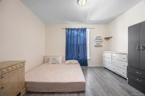 2412 Grand Avenue Bronx NY 10468