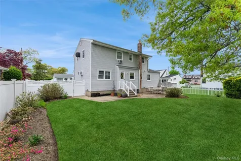 2 2nd Avenue Farmingdale NY 11735