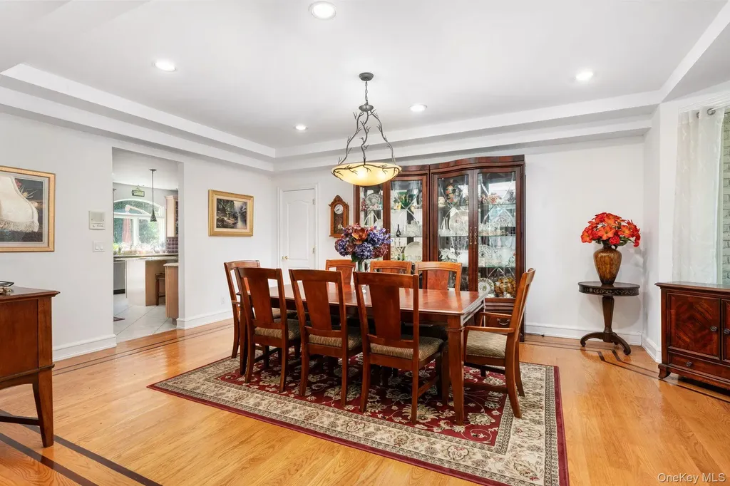 2 Spring Hill Road Nissequogue NY 11780