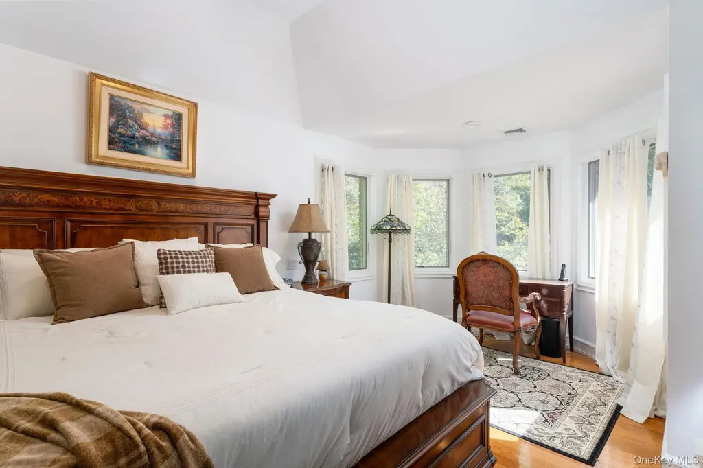2 Spring Hill Road Nissequogue NY 11780