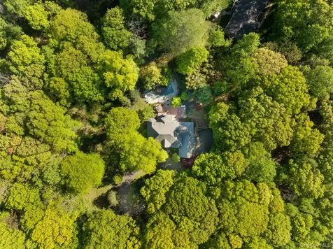 2 Spring Hill Road Saint James NY 11780