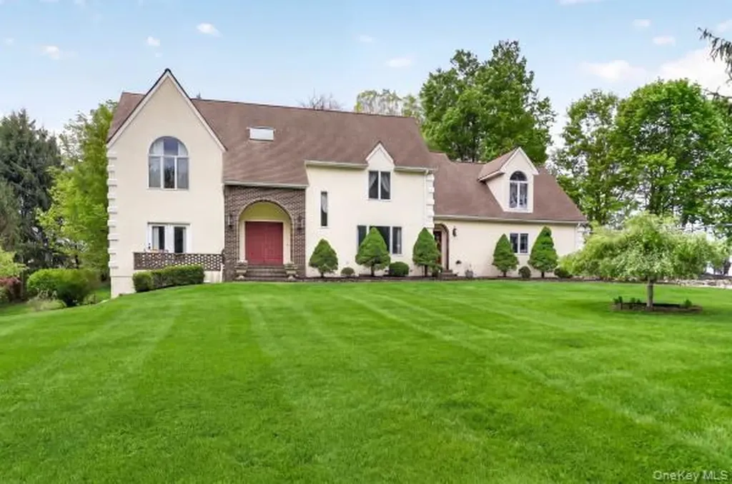 9 Hickory Ridge Road Brewster NY 10509