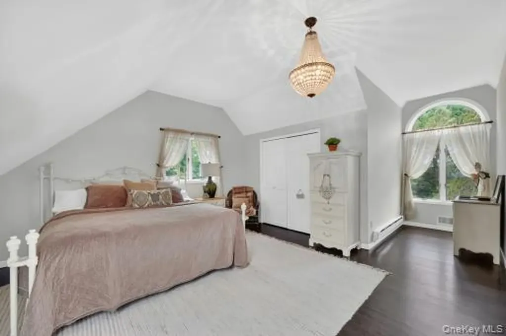 9 Hickory Ridge Road Brewster NY 10509