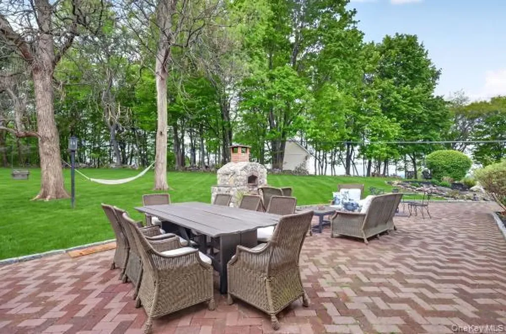 9 Hickory Ridge Road Brewster NY 10509