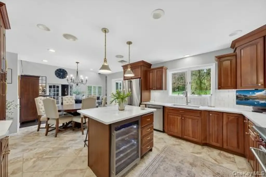 9 Hickory Ridge Road Brewster NY 10509