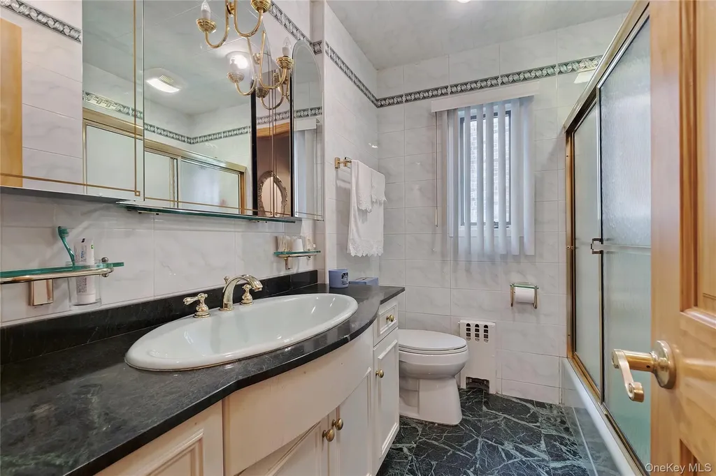 86-17 157th Avenue Howard Beach NY 11414