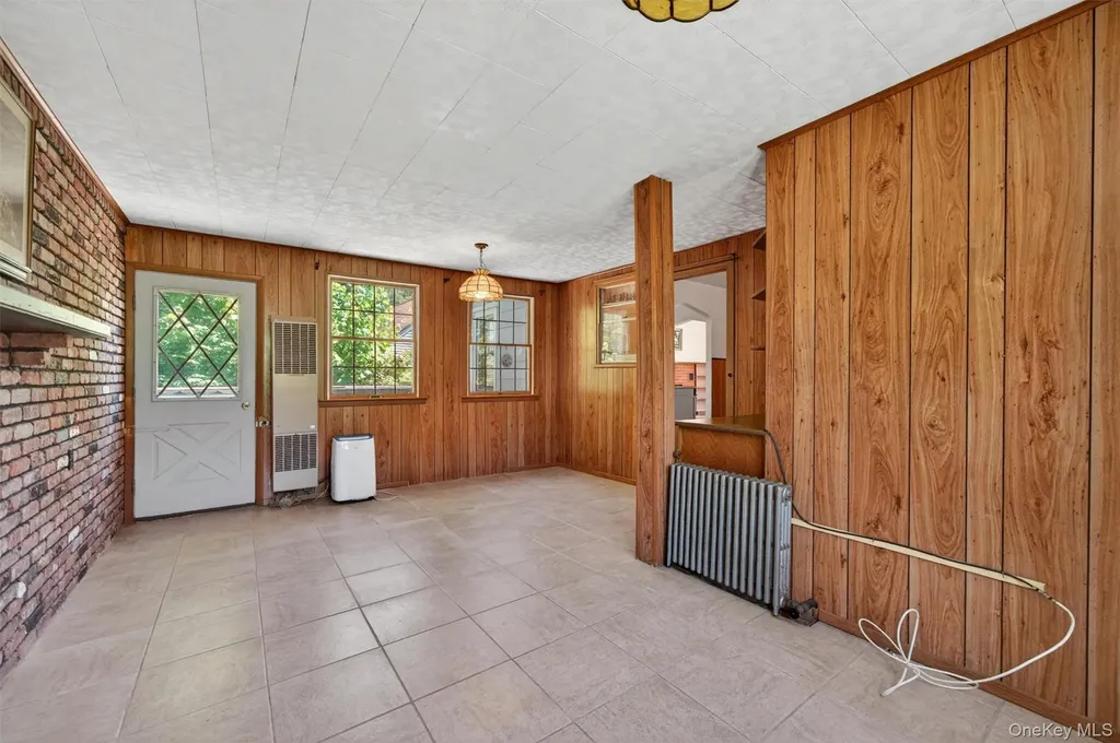 149 W Washington Avenue Pearl River NY 10965