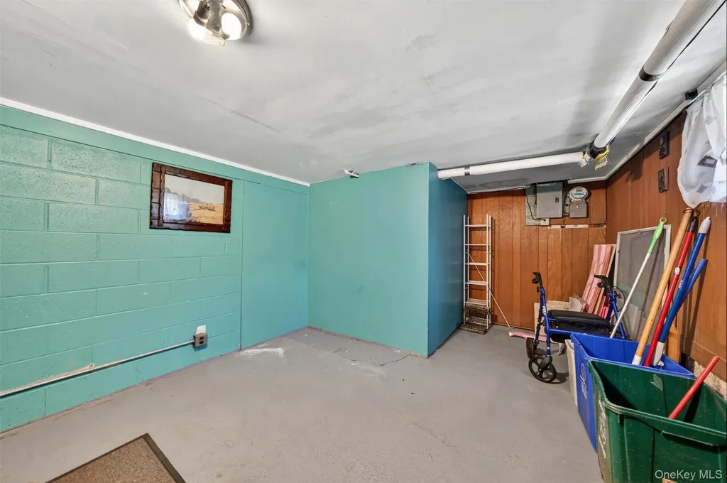 149 W Washington Avenue Pearl River NY 10965