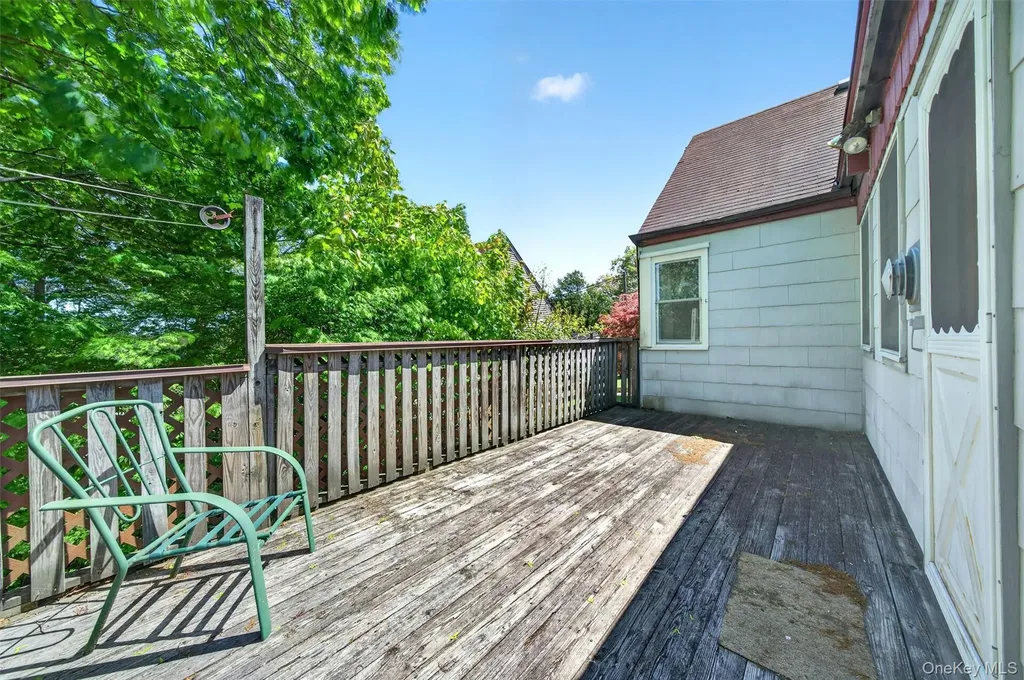 149 W Washington Avenue Pearl River NY 10965