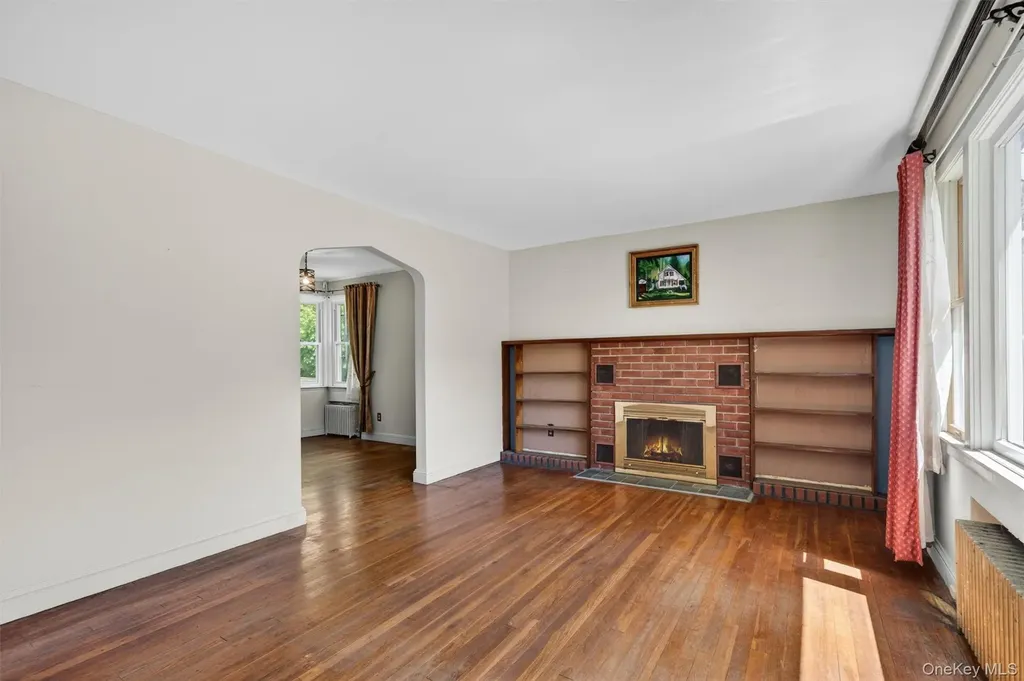 149 W Washington Avenue Pearl River NY 10965