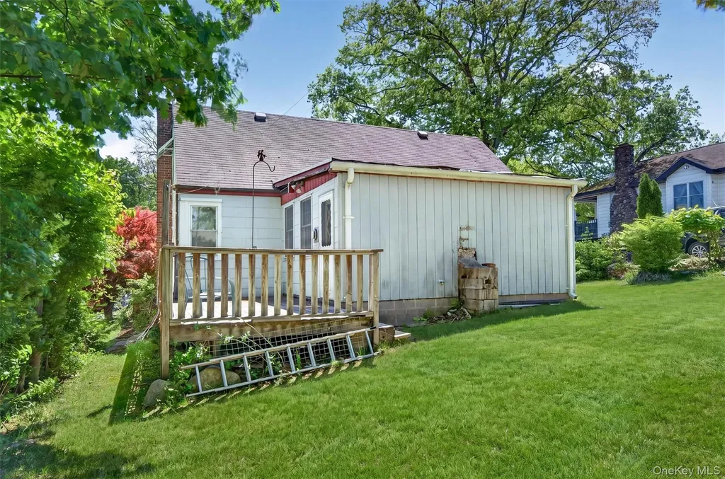 149 W Washington Avenue Pearl River NY 10965