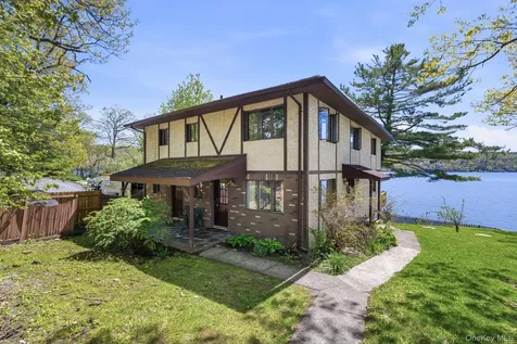 194 Jersey Avenue Greenwood Lake NY 10925