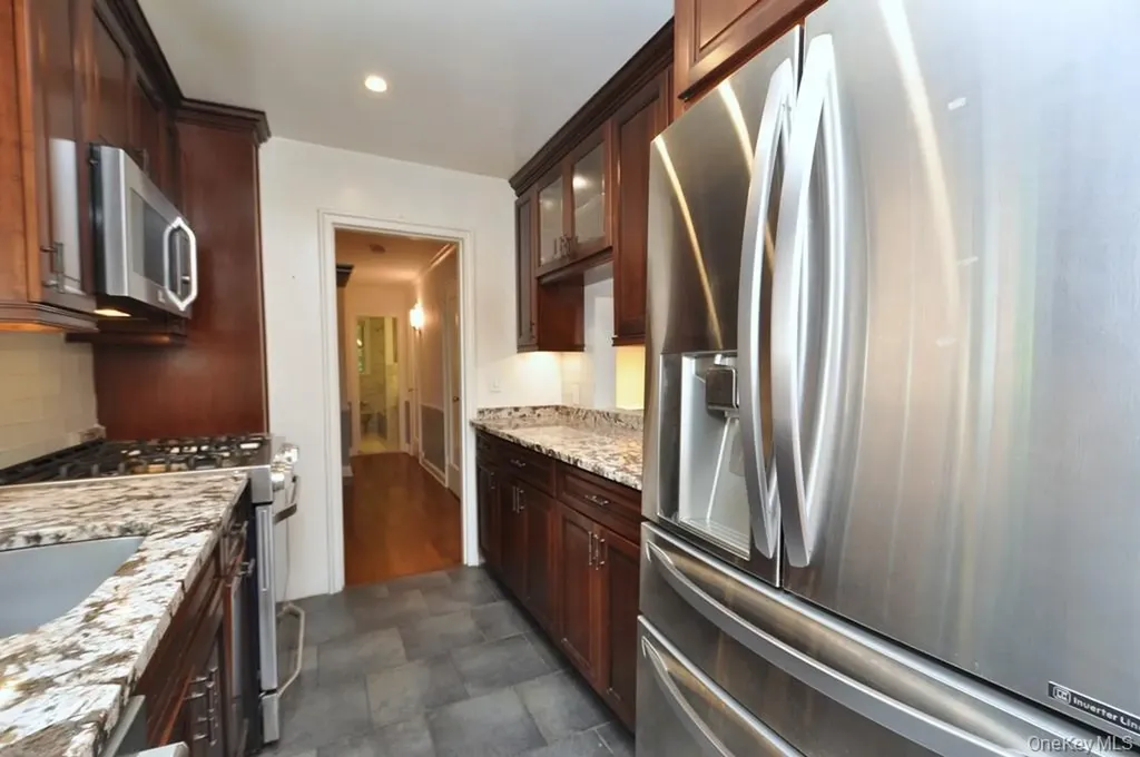11 Sentry Place Scarsdale NY 10583