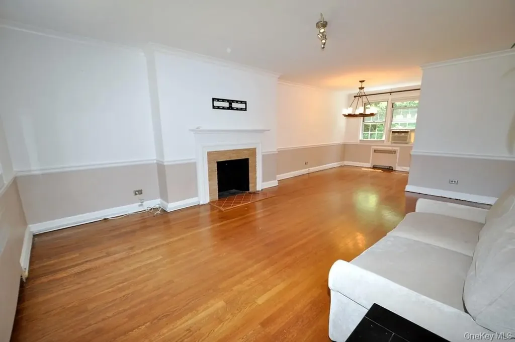 11 Sentry Place Scarsdale NY 10583