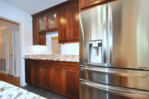 11 Sentry Place Scarsdale NY 10583
