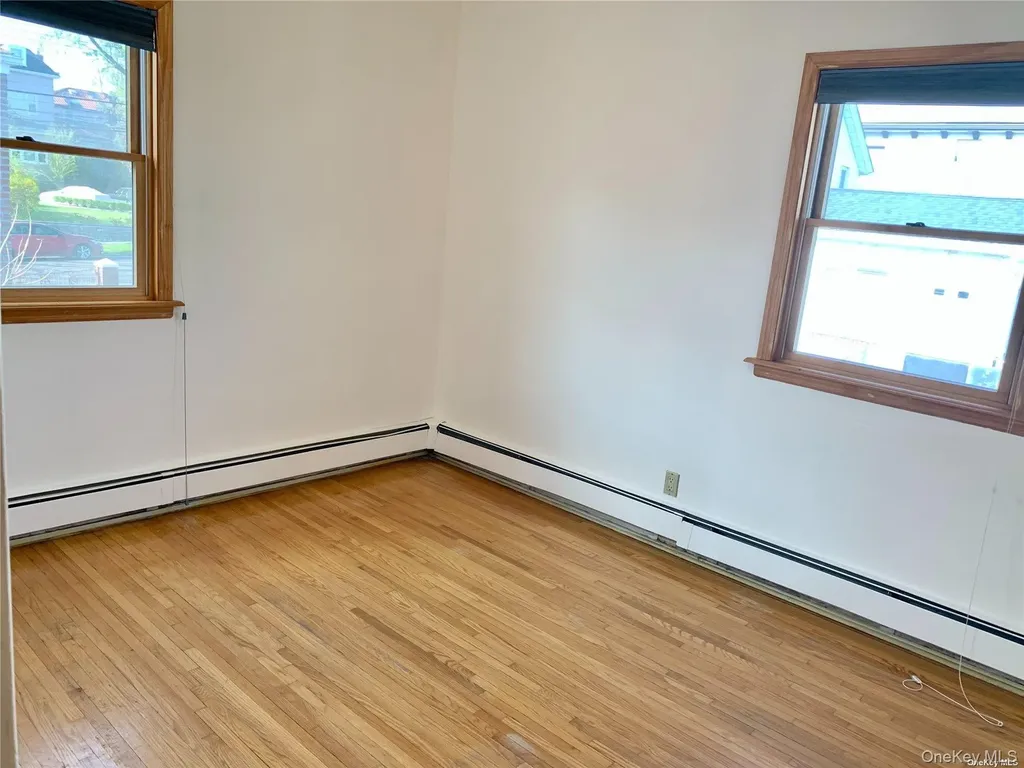 10-07 147th Street Whitestone NY 11357