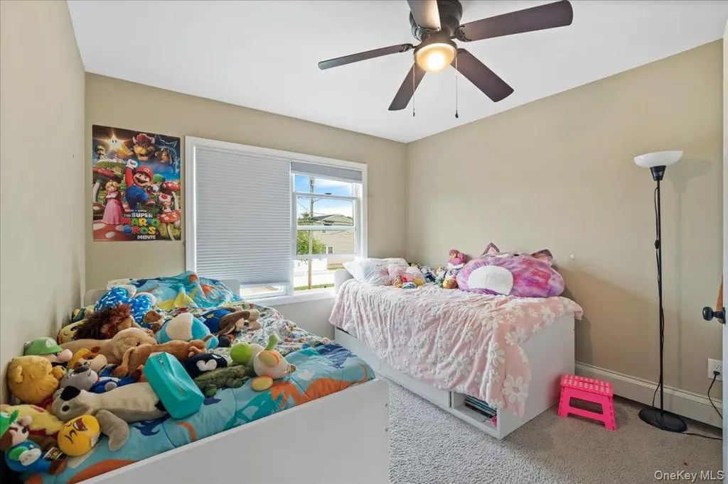 385 Grant Avenue Copiague NY 11726