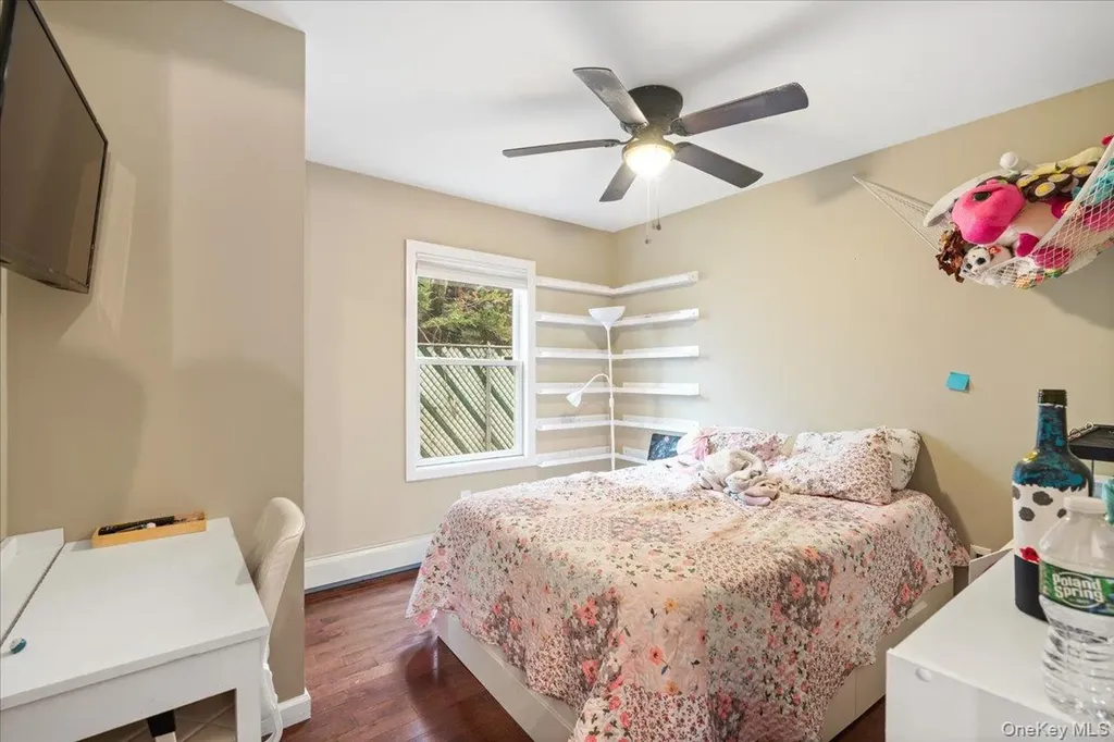 385 Grant Avenue Copiague NY 11726