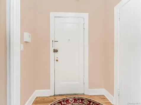 472 Gramatan Avenue Mount Vernon NY 10552