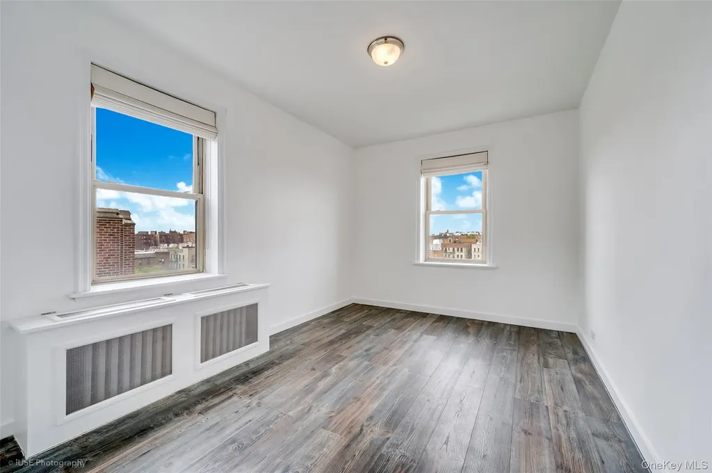 48-26 44th Street Woodside NY 11377